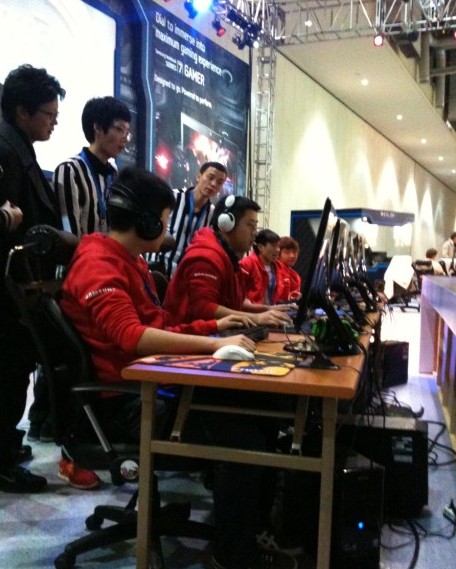 在极端压力 在极端压力